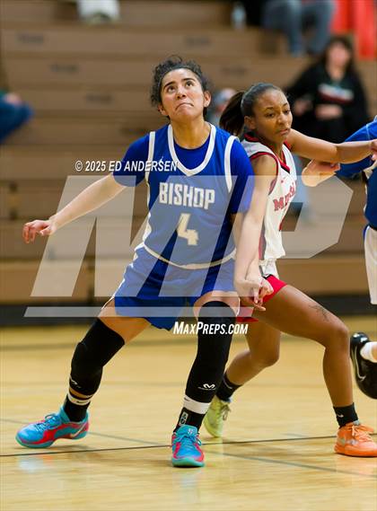 Thumbnail 1 in Pershing County vs. Bishop Union (Serpent Classic) photogallery.