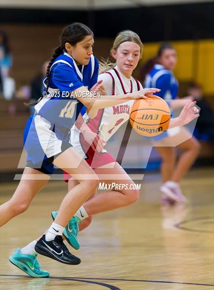 Thumbnail 1 in Pershing County vs. Bishop Union (Serpent Classic) photogallery.