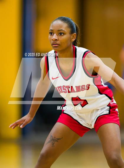 Thumbnail 1 in Pershing County vs. Bishop Union (Serpent Classic) photogallery.