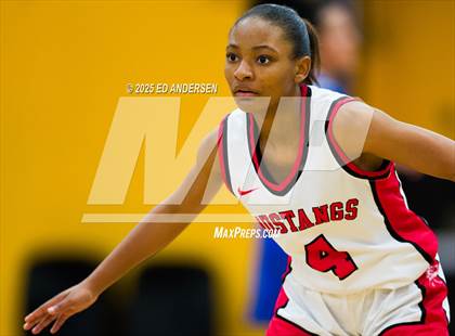 Thumbnail 3 in Pershing County vs. Bishop Union (Serpent Classic) photogallery.