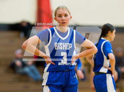 Thumbnail 2 in Pershing County vs. Bishop Union (Serpent Classic) photogallery.