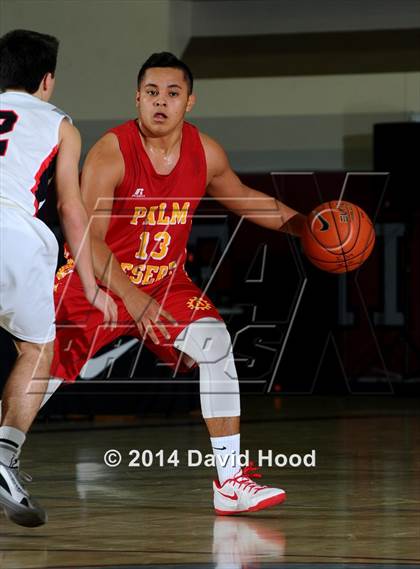 Thumbnail 3 in Harvard-Westlake vs. Palm Desert (MaxPreps Holiday Classic) photogallery.