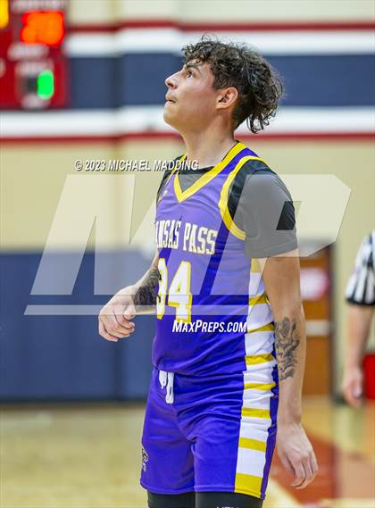 Thumbnail 1 in Kountze vs Aransas Pass (Hardin-Jefferson Basketball Marathon) photogallery.
