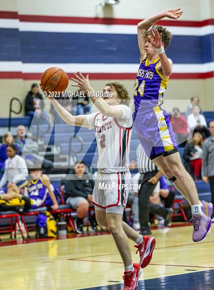 Thumbnail 3 in Kountze vs Aransas Pass (Hardin-Jefferson Basketball Marathon) photogallery.
