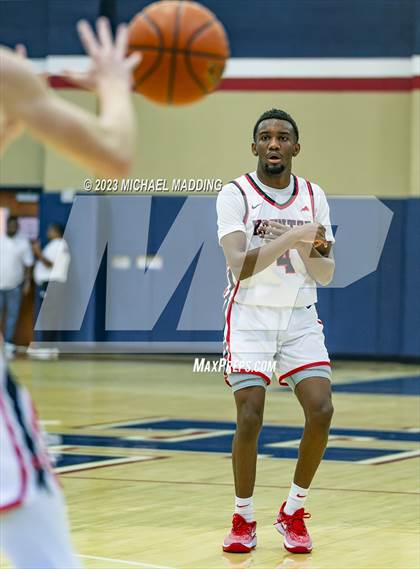 Thumbnail 2 in Kountze vs Aransas Pass (Hardin-Jefferson Basketball Marathon) photogallery.