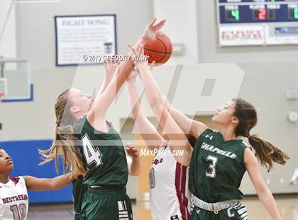 Thumbnail 3 in Archbishop Chapelle vs Destrehan (Ursuline Tournament) photogallery.