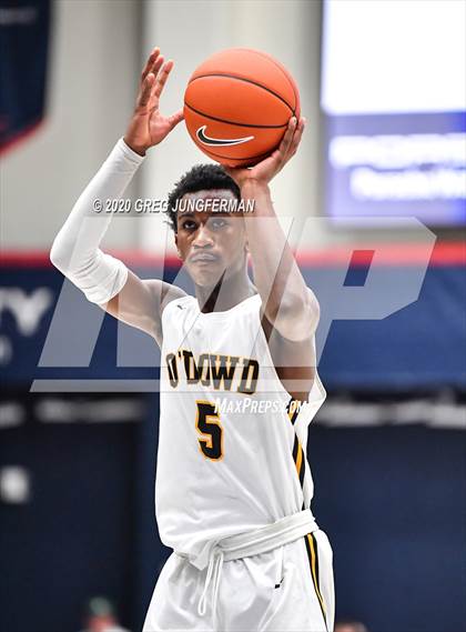 Thumbnail 2 in Campolindo vs. Bishop O'Dowd (MaxPreps 23rd Annual MLK Classic) photogallery.