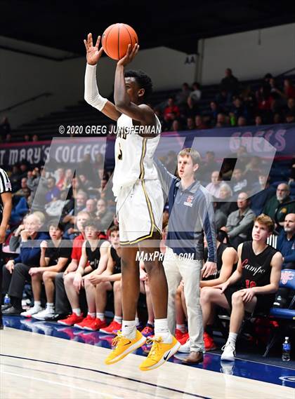 Thumbnail 3 in Campolindo vs. Bishop O'Dowd (MaxPreps 23rd Annual MLK Classic) photogallery.
