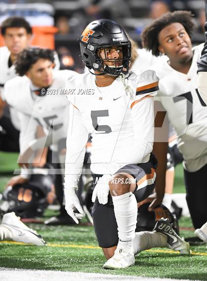 Thumbnail 3 in Desert Edge @ Salpointe Catholic (AIA 5A Semifinal) photogallery.