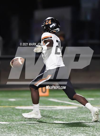 Thumbnail 3 in Desert Edge @ Salpointe Catholic (AIA 5A Semifinal) photogallery.