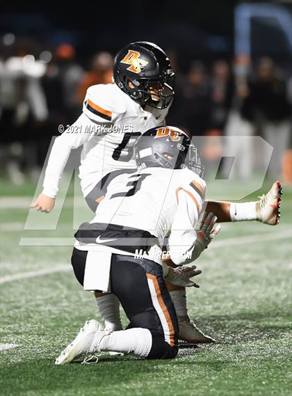 Thumbnail 2 in Desert Edge @ Salpointe Catholic (AIA 5A Semifinal) photogallery.