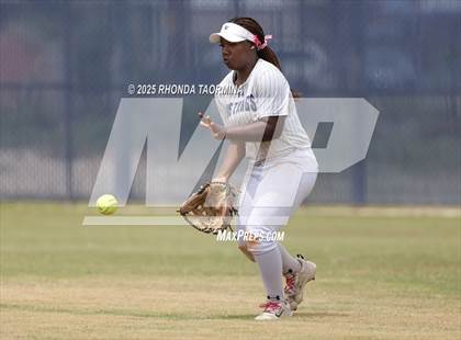 Thumbnail 1 in Galena Park @ Lamar Consolidated (UIL 5A D1 Softball Bi-District) photogallery.