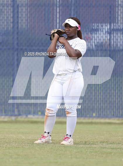 Thumbnail 2 in Galena Park @ Lamar Consolidated (UIL 5A D1 Softball Bi-District) photogallery.