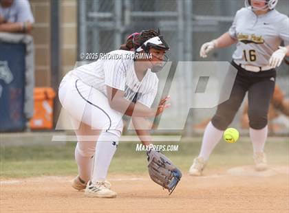 Thumbnail 1 in Galena Park @ Lamar Consolidated (UIL 5A D1 Softball Bi-District) photogallery.