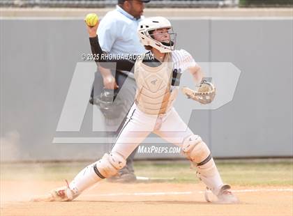 Thumbnail 3 in Galena Park @ Lamar Consolidated (UIL 5A D1 Softball Bi-District) photogallery.