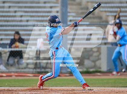 Thumbnail 2 in Camarillo vs Maranatha photogallery.