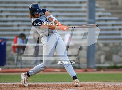 Thumbnail 1 in Camarillo vs Maranatha photogallery.