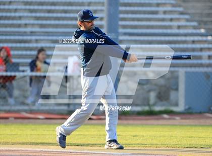 Thumbnail 3 in Camarillo vs Maranatha photogallery.