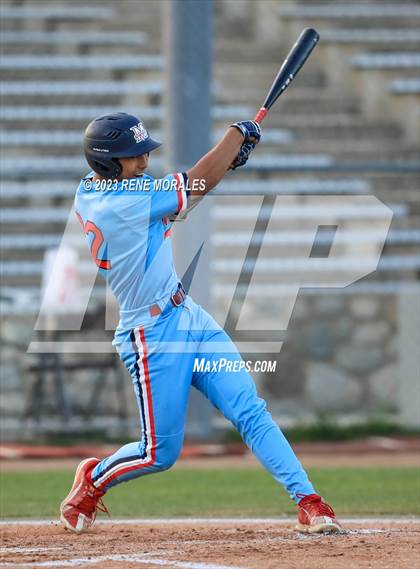 Thumbnail 2 in Camarillo vs Maranatha photogallery.