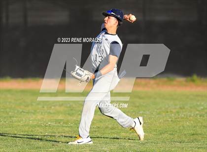 Thumbnail 3 in Camarillo vs Maranatha photogallery.