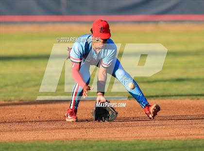 Thumbnail 3 in Camarillo vs Maranatha photogallery.