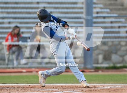 Thumbnail 1 in Camarillo vs Maranatha photogallery.