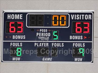 Thumbnail 2 in Twentynine Palms vs. Durango (MLK Hoops Shootout) photogallery.