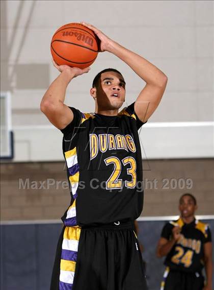 Thumbnail 3 in Twentynine Palms vs. Durango (MLK Hoops Shootout) photogallery.