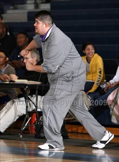 Thumbnail 2 in Twentynine Palms vs. Durango (MLK Hoops Shootout) photogallery.