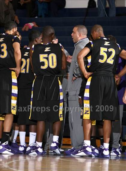 Thumbnail 2 in Twentynine Palms vs. Durango (MLK Hoops Shootout) photogallery.