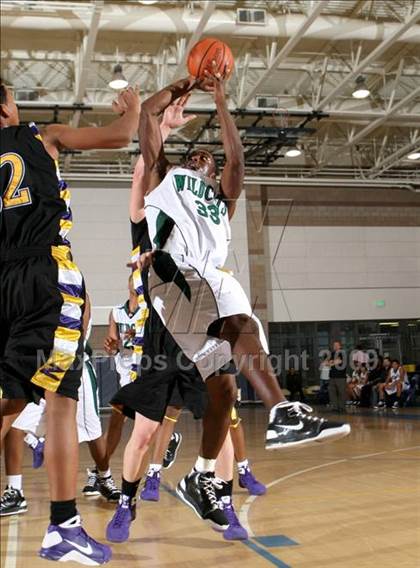 Thumbnail 2 in Twentynine Palms vs. Durango (MLK Hoops Shootout) photogallery.