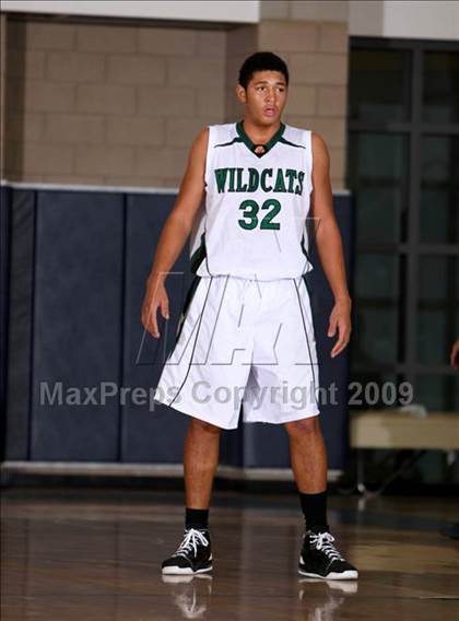Thumbnail 2 in Twentynine Palms vs. Durango (MLK Hoops Shootout) photogallery.