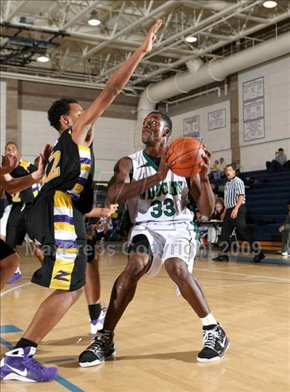 Thumbnail 1 in Twentynine Palms vs. Durango (MLK Hoops Shootout) photogallery.