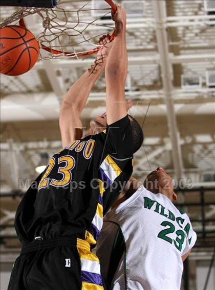 Thumbnail 1 in Twentynine Palms vs. Durango (MLK Hoops Shootout) photogallery.
