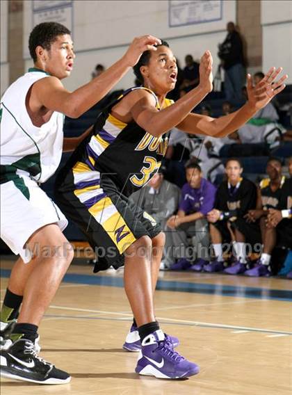 Thumbnail 2 in Twentynine Palms vs. Durango (MLK Hoops Shootout) photogallery.