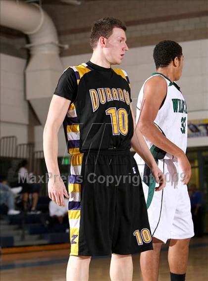 Thumbnail 3 in Twentynine Palms vs. Durango (MLK Hoops Shootout) photogallery.