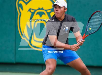 Thumbnail 1 in Randall vs Wills Point (UIL 4A Tennis Finals) photogallery.