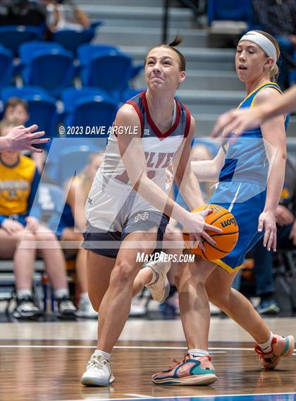 Thumbnail 2 in Parowan vs. North Sevier (UHSAA 2A 5th/6th Place) photogallery.