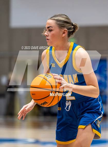 Thumbnail 1 in Parowan vs. North Sevier (UHSAA 2A 5th/6th Place) photogallery.