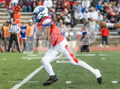 Thumbnail 1 in Legend vs Cherry Creek (CHSAA 5A Semifinal) photogallery.