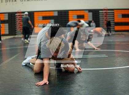 Thumbnail 2 in Brentsville District Invitational (Scrimmage) photogallery.