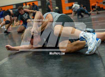 Thumbnail 1 in Brentsville District Invitational (Scrimmage) photogallery.