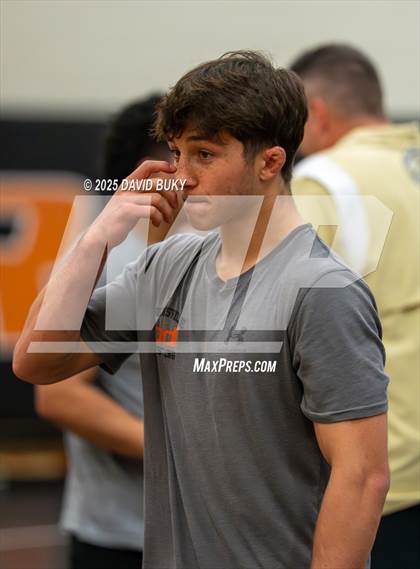 Thumbnail 1 in Brentsville District Invitational (Scrimmage) photogallery.