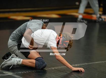 Thumbnail 2 in Brentsville District Invitational (Scrimmage) photogallery.