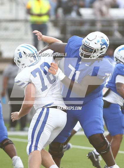 Thumbnail 2 in Midlothian @ Tyler photogallery.