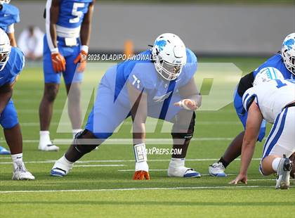 Thumbnail 1 in Midlothian @ Tyler photogallery.