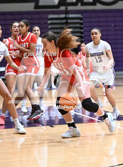 Thumbnail 2 in Eastside vs. Hart photogallery.