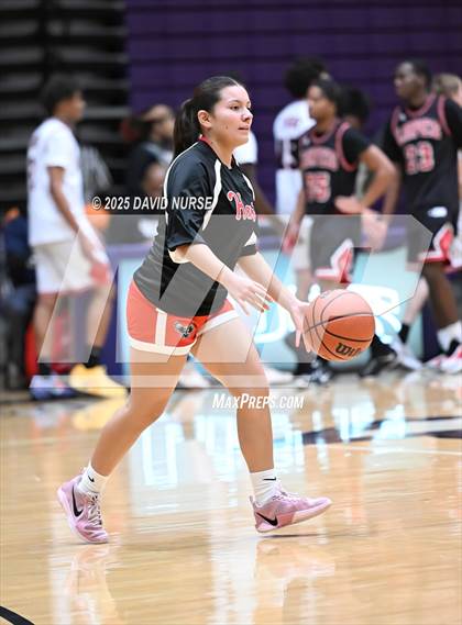 Thumbnail 2 in Eastside vs. Hart photogallery.