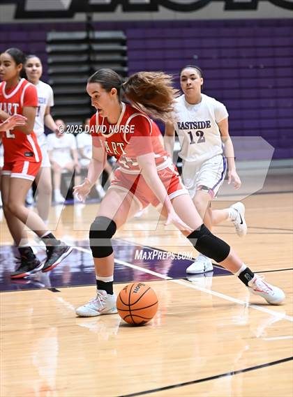 Thumbnail 3 in Eastside vs. Hart photogallery.