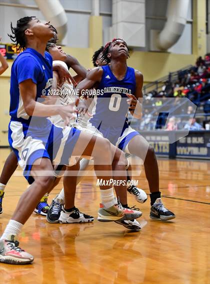 Thumbnail 2 in Jefferson vs. Daingerfield (UIL 3A Region 2 Bi-District Playoff) photogallery.